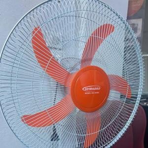 مرحة هوائية بطارية